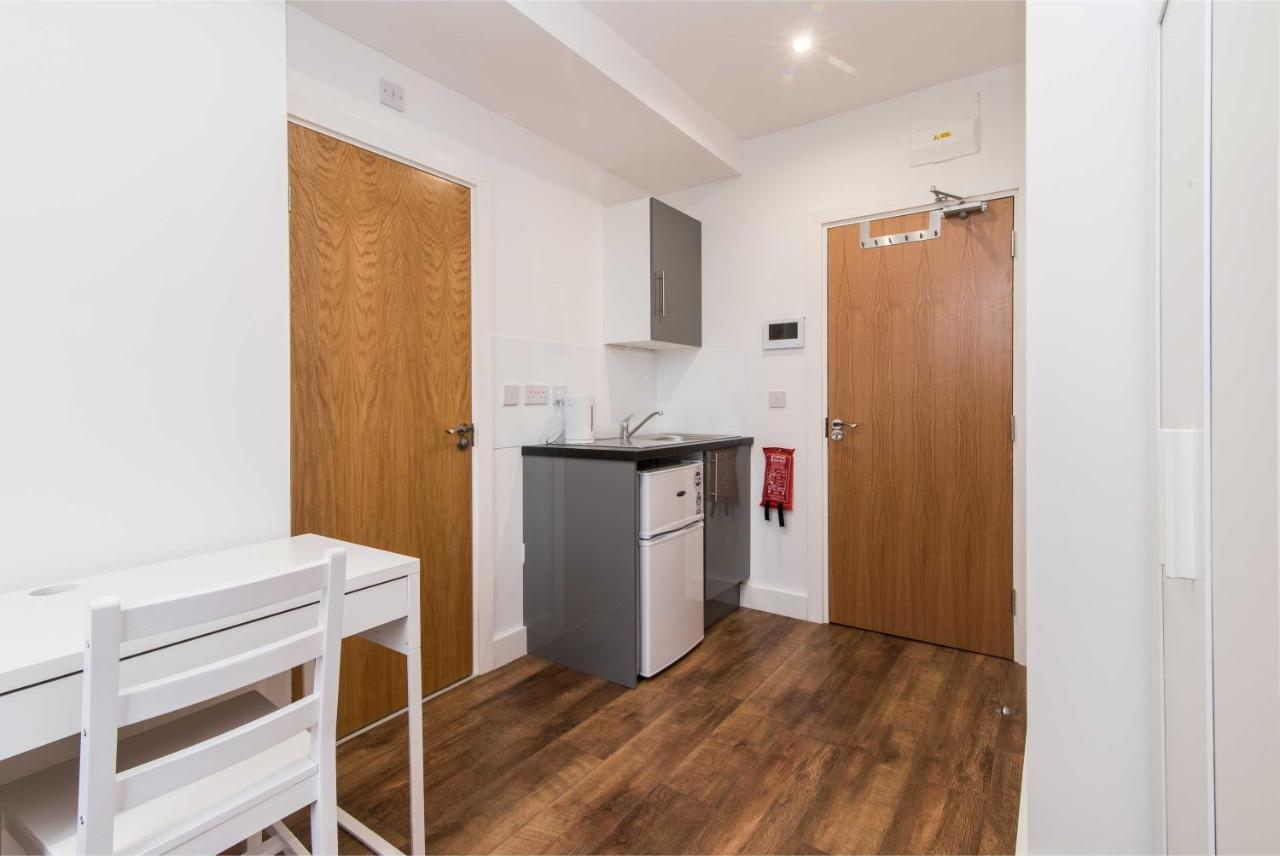 Sublime Stays Webberley Stylish Studio Stoke City Centre Bagian luar foto